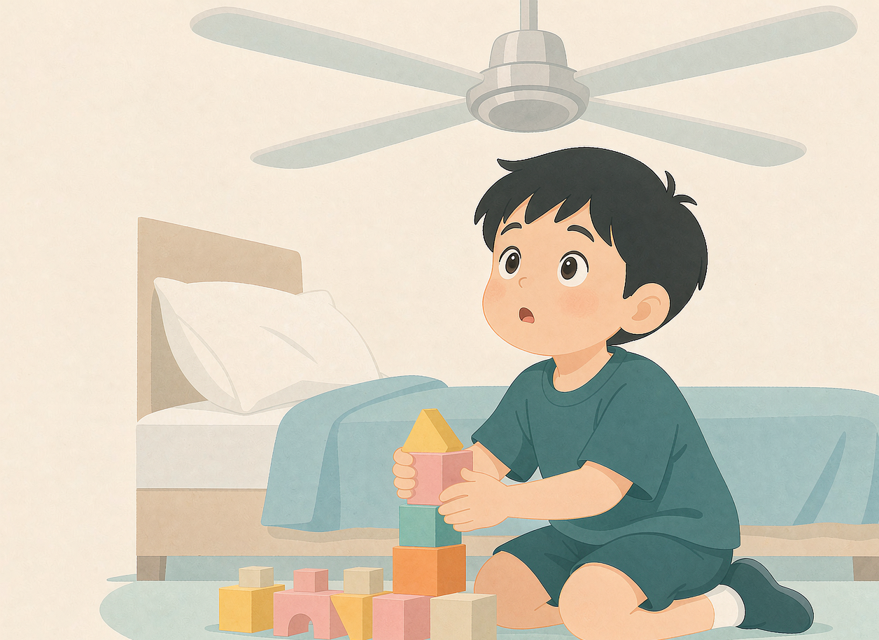 孩子总把积木排成一条线、盯着转风扇看半天，这些重复行为是自闭症信号吗 配图